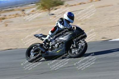 media/Jan-09-2022-SoCal Trackdays (Sun) [[2b1fec8404]]/Turn 8 (1045am)/